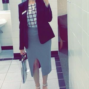 ⭐️2 for $20 Gianni Bini Front Slit Skirt